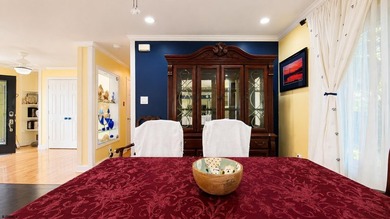 Located just a short walk to Cape May's beautiful beaches and - photo 50