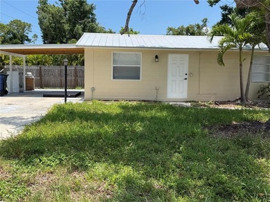 Under contract-accepting backup offers. Short Sale. Third Party - photo 2