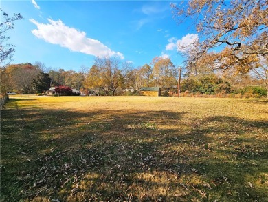 Wow this is the one everyone is always looking for. 2 acres