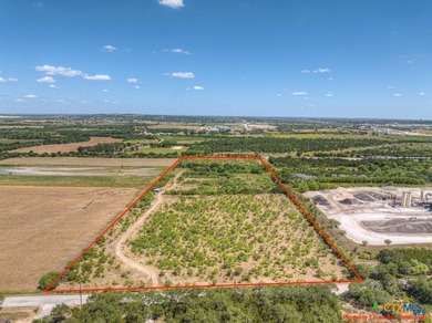 (private lake, pond, creek) Acreage For Sale in New Braunfels Texas