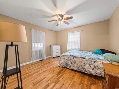 Nestled in a convenient Hot Springs location, this 3-bedroom, 1 - photo 17