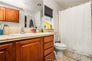 Two Detached Homes - Up to 10 Parking Spaces - Near the Beach - photo 21