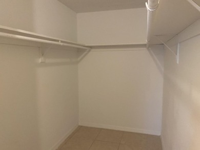 Calling INVESTORS - price to sell ! Bright and spacious 1 - photo 21
