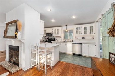 Tucked away among majestic live oaks and native palms, this - photo 24