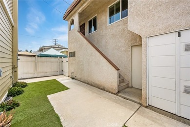 Two Detached Homes - Up to 10 Parking Spaces - Near the Beach - photo 25