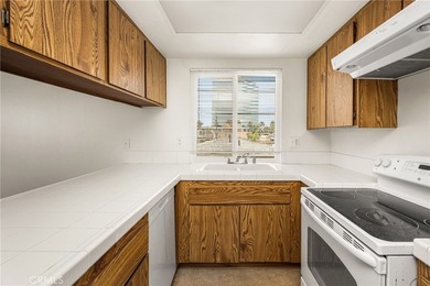 Two Detached Homes - Up to 10 Parking Spaces - Near the Beach - photo 34