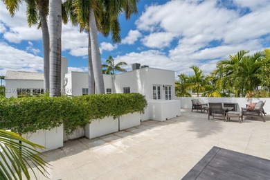 Light-filled and move-in ready, this walled and gated corner-lot - photo 38
