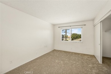 Two Detached Homes - Up to 10 Parking Spaces - Near the Beach - photo 38