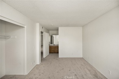 Two Detached Homes - Up to 10 Parking Spaces - Near the Beach - photo 39