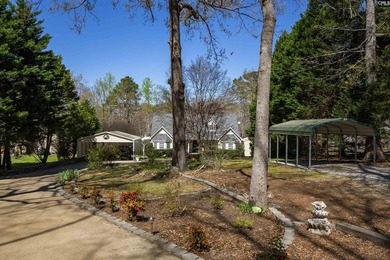 Welcome to your dream waterfront retreat on Lake Murray! Located - photo 56