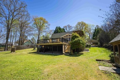 Welcome to your dream waterfront retreat on Lake Murray! Located - photo 59