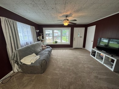 Welcome to this well maintained, four bedroom, two full bath - photo 5