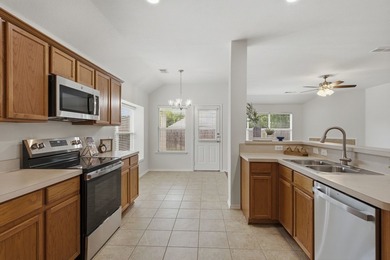 Welcome to this beautiful home located in the highly desirable - photo 6