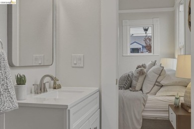 **Transparent Price** Berkeley charm, thoughtful updates, and a - photo 18