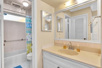 Welcome to this charming one-bedroom, one-bathroom condominium - photo 21