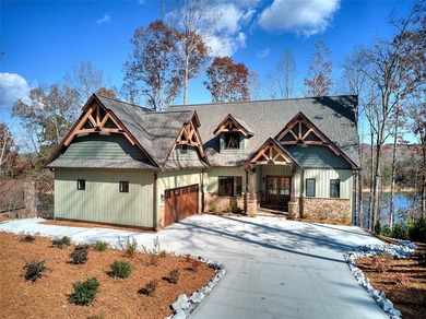 Lake Home For Sale in Westminster, South Carolina