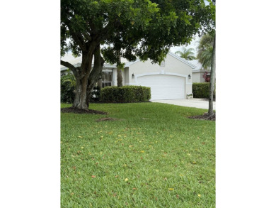 Lake Townhome/Townhouse For Sale in Wellington, Florida