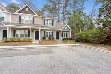 Welcome to Azalea Square -- one of Beaufort's most conveniently - photo 1