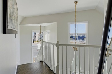 688 Dune Road offers a rare bayfront setting in Westhampton - photo 17