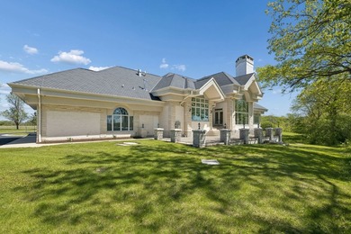 Where 138 acres of northern Illinois farmland meets stone and - photo 8