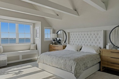 688 Dune Road offers a rare bayfront setting in Westhampton - photo 22