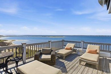 688 Dune Road offers a rare bayfront setting in Westhampton - photo 24