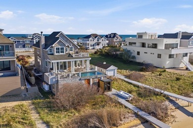 688 Dune Road offers a rare bayfront setting in Westhampton - photo 28