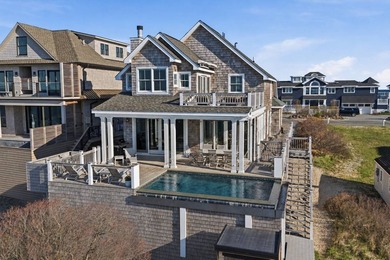 688 Dune Road offers a rare bayfront setting in Westhampton - photo 29