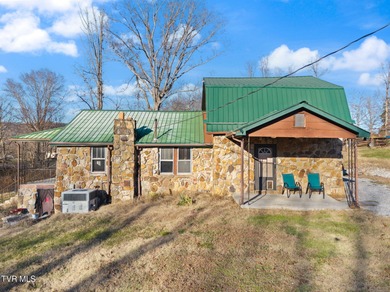 Well-maintained home on just over an acre of private land in the - photo 32