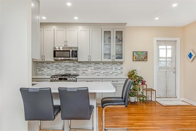 Welcome to Cryder Point in Beechhurst - where modern design - photo 5