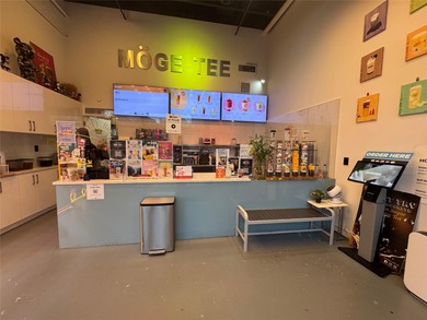 East River Commercial Sale Pending in Brooklyn New York