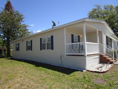 Move-in ready and made for enjoying the Florida lifestyle! This - photo 3