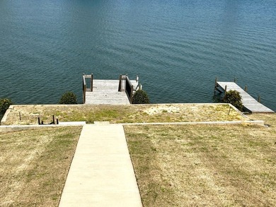 Here's your TURN KEY PKG on beautiful Lake Greenwood. - photo 20