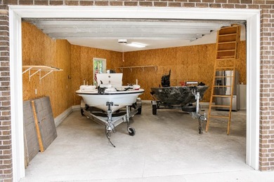 Custom-built home with flexible living space, oversized 3-car - photo 8