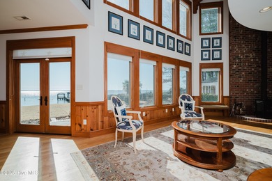 This private waterfront home affords stunning sunrises and - photo 7