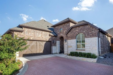 Lake Viridian Home For Sale in Arlington Texas