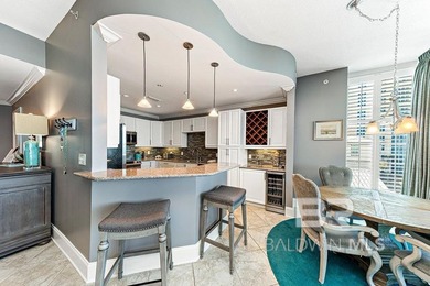 3BR/3BA third-floor condo with balconies facing both the Gulf - photo 5