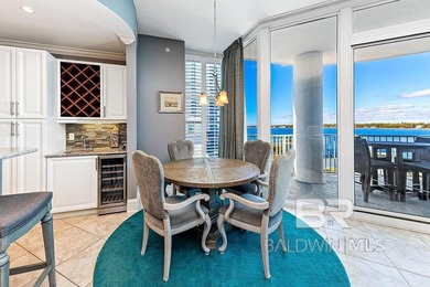 3BR/3BA third-floor condo with balconies facing both the Gulf - photo 7