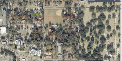 **Exceptional Lot in the Desirable Pigeon Point Area** Discover - photo 2