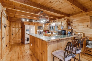 Discover your dream mountain escape in this breathtaking - photo 9