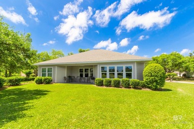 Welcome to this immaculate custom-built home in Pinehurst - photo 8