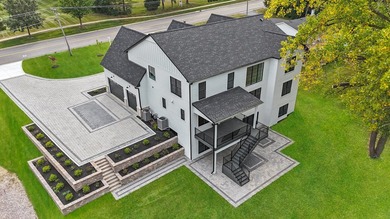 Additional listing photo 4