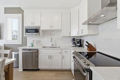 3:07 PMWake up to lazy river views from this stunning 2BD/2BA + - photo 17