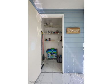 Location! Location! Location! This TURNKEY beautiful 2 bedroom 2 - photo 30