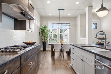 The WINTER SUNSET floorplan by Brighton is a beautifully - photo 8