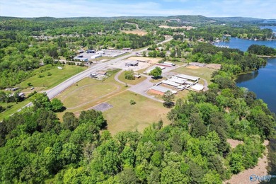 Prime 20-acre waterfront property w/ approx. 2700 feet of - photo 9