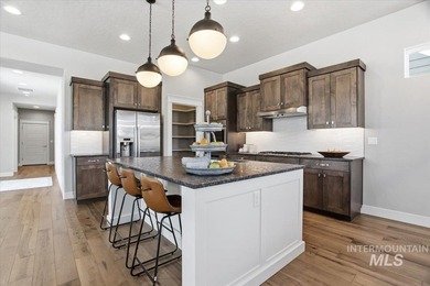 The WINTER SUNSET floorplan by Brighton is a beautifully - photo 10