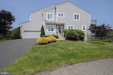 Lake Townhome/Townhouse For Sale in Voorhees, New Jersey
