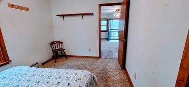 Seller's are motivated Welcome to your lakeside retreat on - photo 15
