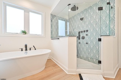 New Construction - * A Zone Location * This 4,000 Sf 3-story - photo 17